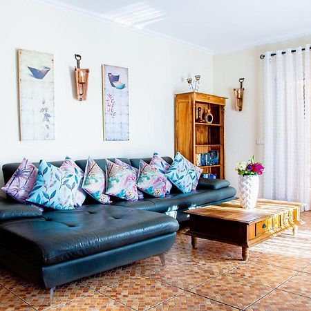 Villa Maria In El Rosario - Mit Sicht Auf Gibralta 마르베야 외부 사진