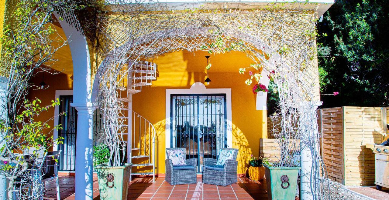 Villa Maria In El Rosario - Mit Sicht Auf Gibralta 마르베야 외부 사진